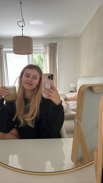 eyFreundin / eyfreundin.official Nude Leaks Photo 13