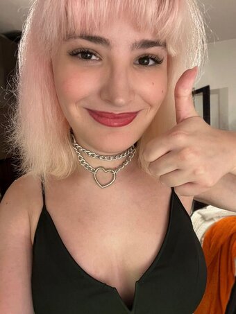 F4micom / F4mi Nude Leaks Photo 8