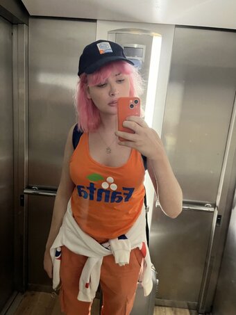 F4micom / F4mi Nude Leaks Photo 9