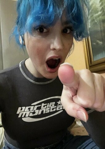 F4micom / F4mi Nude Leaks Photo 20