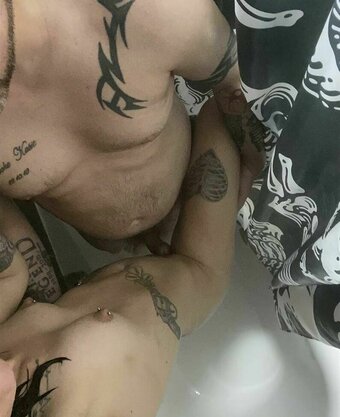 FabSwing Nude Leaks Photo 1