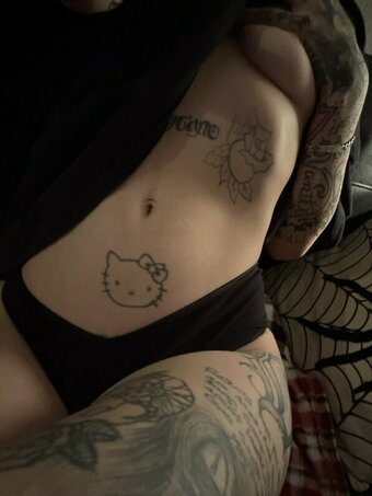 FaceTatMami / realfacetatmami Nude Leaks OnlyFans Photo 10