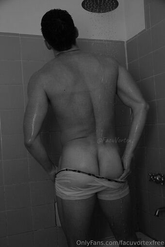 facuvortexfree Nude Leaks Photo 2