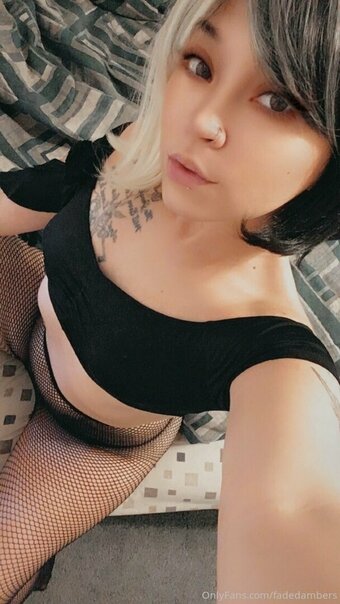 fadedambers Nude Leaks Photo 13