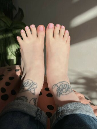faefeet127 / realfaefeet Nude Leaks OnlyFans Photo 18