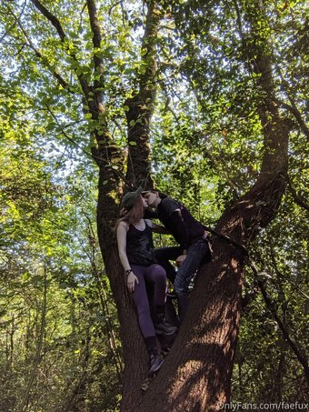 faefux Nude Leaks Photo 1