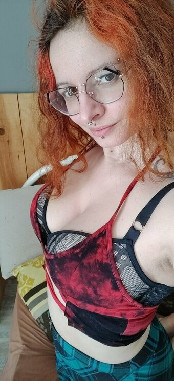 Faeleen / FaeleenW9679 / https: Nude Leaks Photo 11