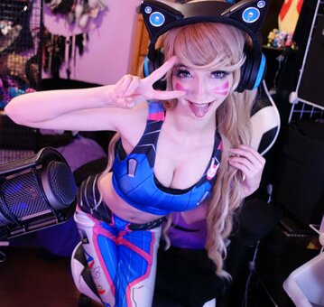 Faellu Nude Leaks Photo 18