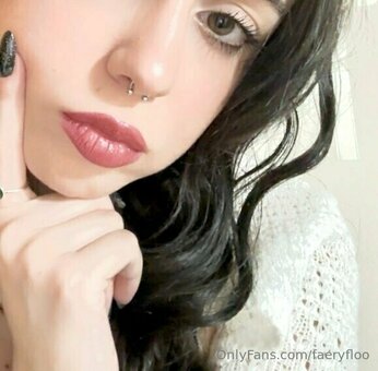 faeryfloo Nude Leaks Photo 21