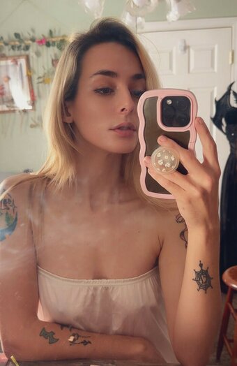 faerylfangs / chainmaidenxo Nude Leaks Photo 13