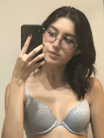 faevrise / faeree Nude Leaks OnlyFans Photo 9