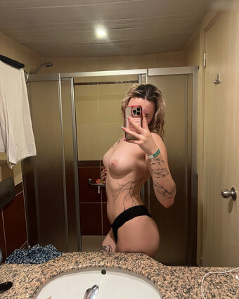 faey211 Nude Leaks Photo 3