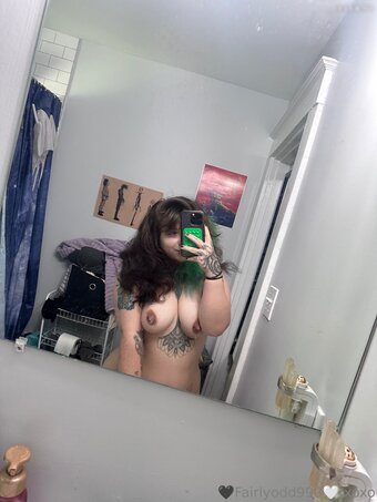 Fairlyodd Nude Leaks Photo 18