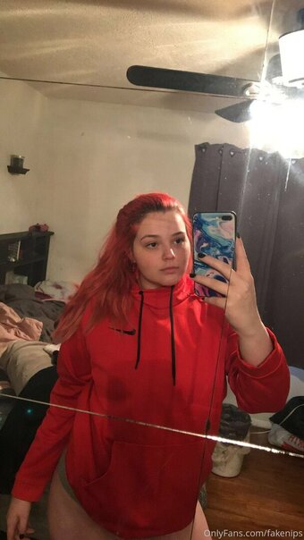 fakenips Nude Leaks Photo 9