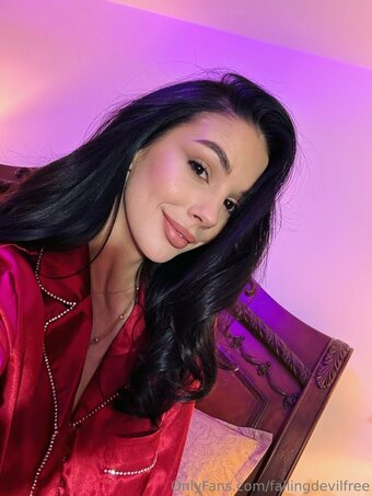 fallingdevilfree Nude Leaks Photo 8