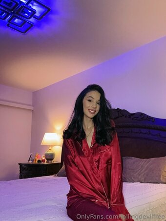 fallingdevilfree Nude Leaks Photo 9