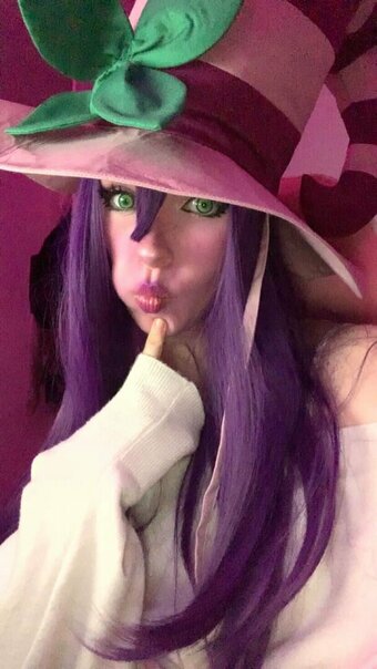 Fallingunicorn / https: Nude Leaks Photo 6