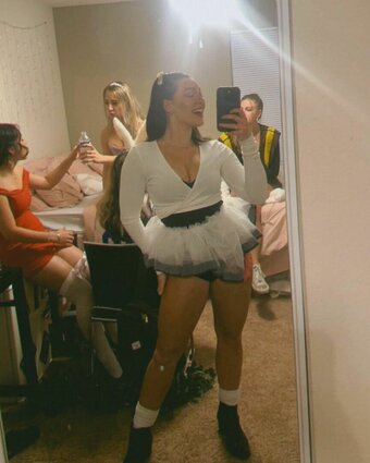 Fallon Chapman / fallonchapmanofficial Nude Leaks Photo 20