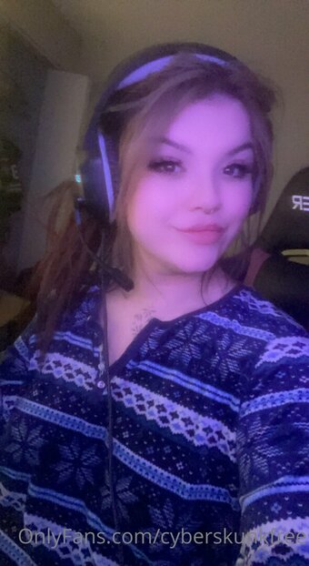 fallonfree Nude Leaks Photo 10