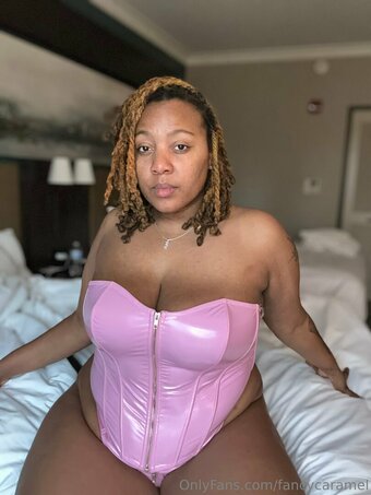 fancycaramel Nude Leaks Photo 8
