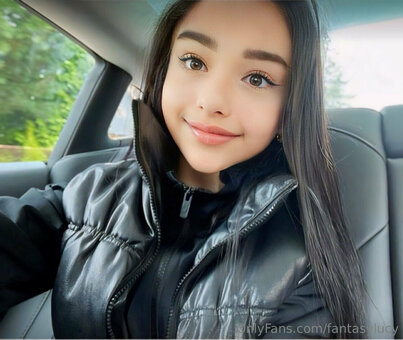 fantasylucy Nude Leaks Photo 14