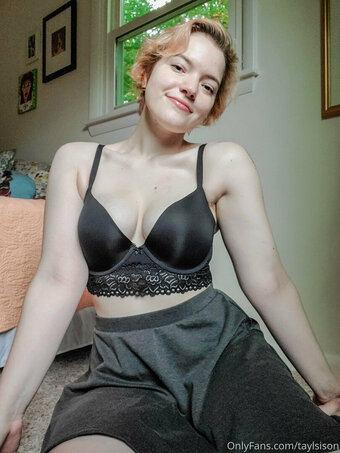 fappytayls Nude Leaks Photo 18