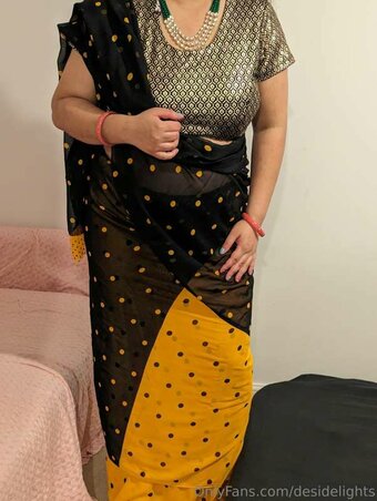 Farida Haniya / desi_delights / faridahaniya / https: Nude Leaks OnlyFans Photo 10