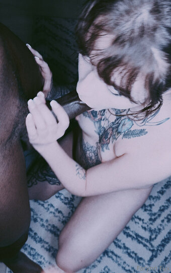 Faryn Lain / Farynn Fux farynnfx / kcreal_life / lain / netorareqt Nude Leaks OnlyFans Photo 1