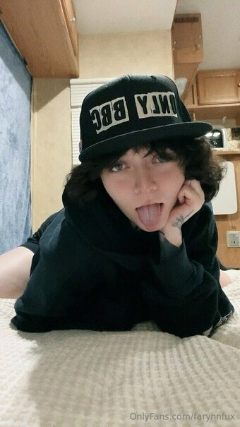 Faryn Lain / Farynn Fux farynnfx / kcreal_life / lain / netorareqt Nude Leaks OnlyFans Photo 19