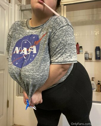 fatbae Nude Leaks Photo 9