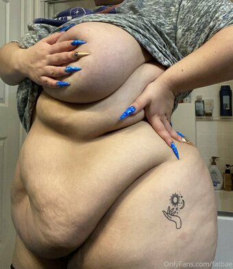 fatbae Nude Leaks Photo 11