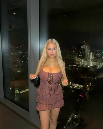 Faye / faye.sxh / forestfaye Nude Leaks OnlyFans Photo 2
