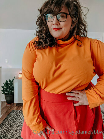 fayedanielsbbw Nude Leaks Photo 14