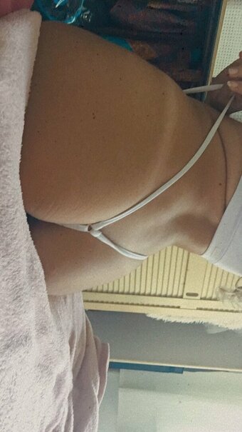 Fbeax / _fbeax Nude Leaks Photo 10