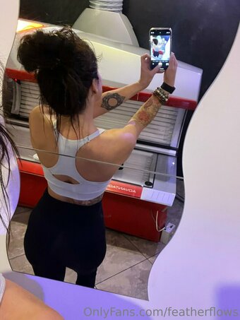 featherflows Nude Leaks Photo 6