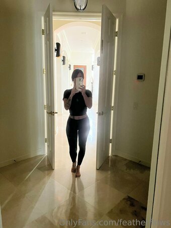 featherflows Nude Leaks Photo 8