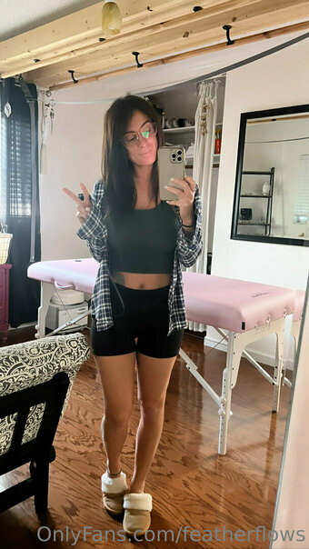 featherflows Nude Leaks Photo 14