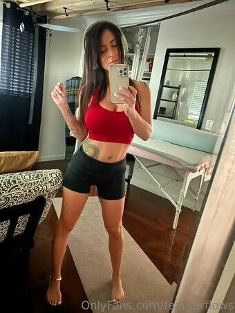 featherflows Nude Leaks Photo 17