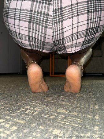 feedmecocoaa Nude Leaks Photo 7