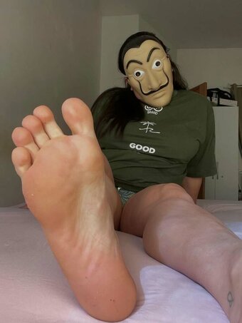 FeetRang Nude Leaks Photo 2