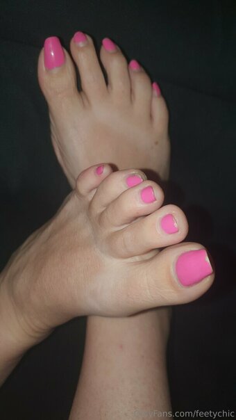 feetychic Nude Leaks Photo 3