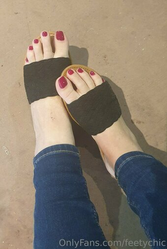 feetychic Nude Leaks Photo 18