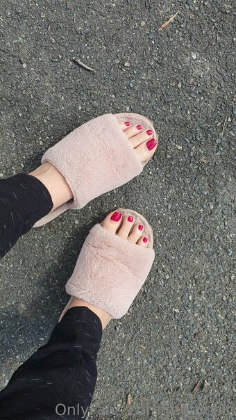 feetychic Nude Leaks Photo 20