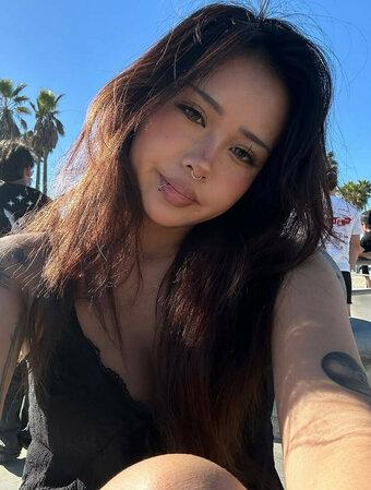 Feibei / feiibei / https: Nude Leaks Photo 1