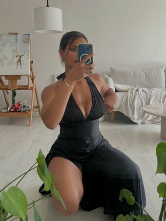 Feilegal Nude Leaks Photo 15