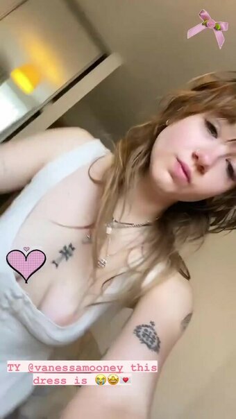 _femalien / femalien69 Nude Leaks OnlyFans Photo 20