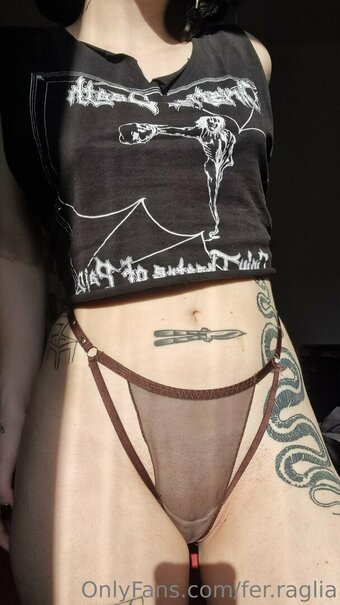 fer.raglia Nude Leaks Photo 14