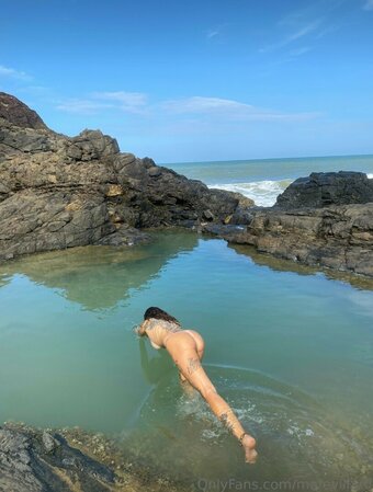 ferfreits / mafevillard Nude Leaks OnlyFans Photo 17