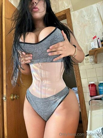Fernanda Cuellar / luferc69 / mariafernanda_cuellar Nude Leaks OnlyFans Photo 27