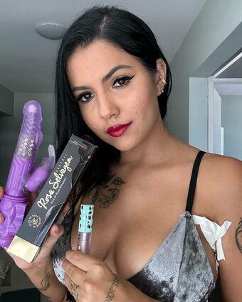 Fernanda Lopes / Garota Bolada / feernandalopes / fer05lopez Nude Leaks OnlyFans Photo 3